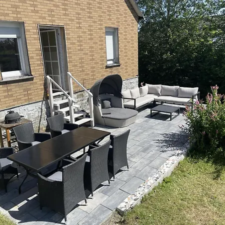Charming House With Hot Tub Holiday home Winterberg